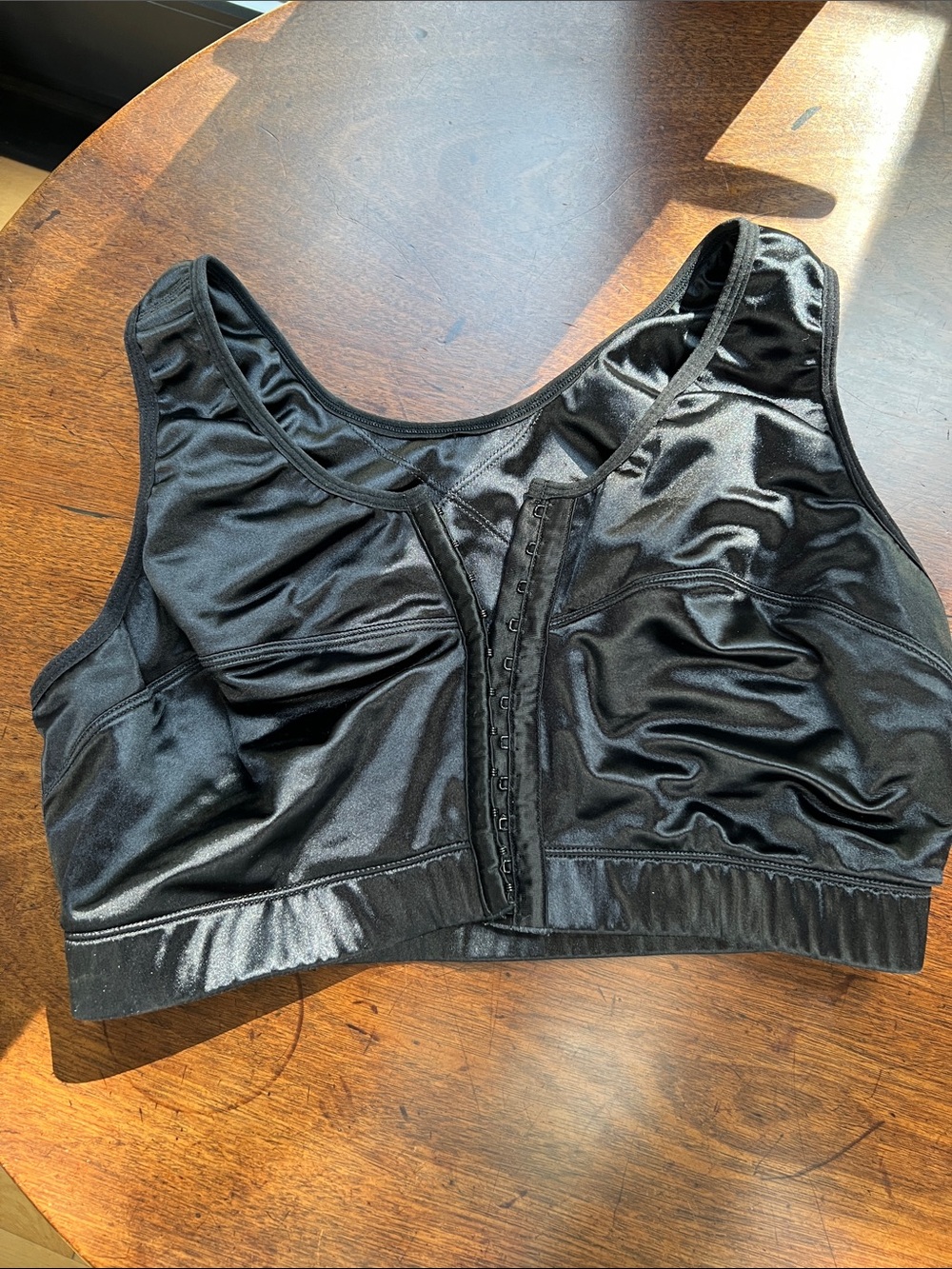 ENELL Women's Full Coverage High Impact Sports Bra Size 4